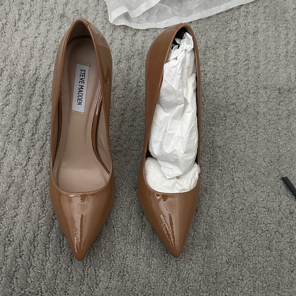 Steve Madden Women's Brown Patent Heels